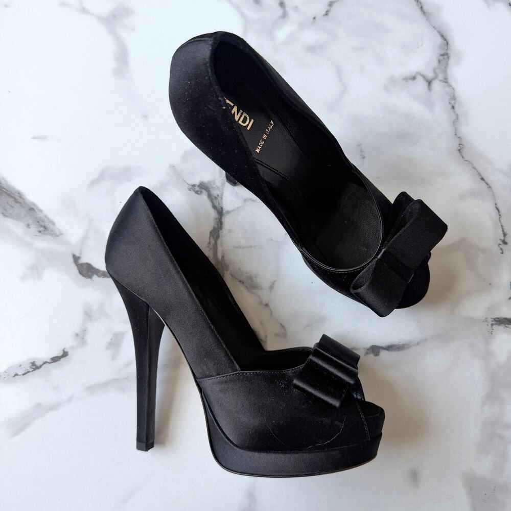 Fendi Deco Bow Black Satin Peep Toe Platform Heels Size 38.5